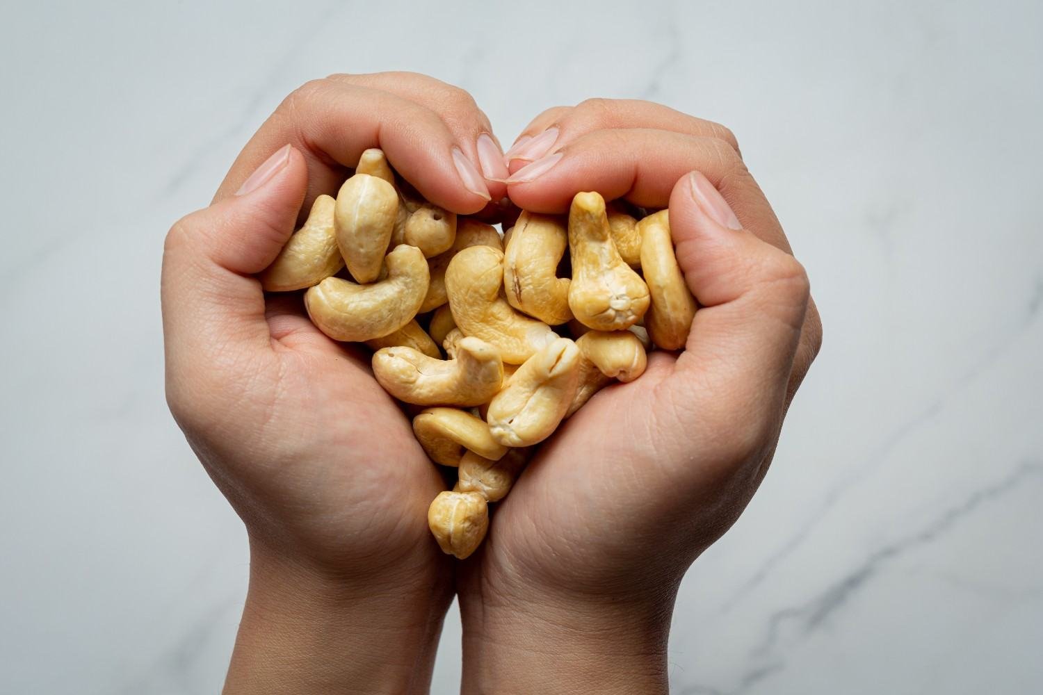 Roasted cashews close-up